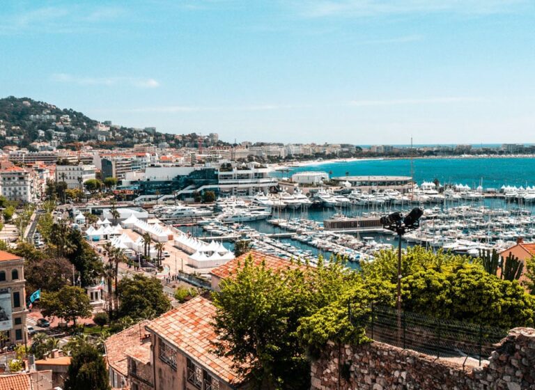 Cannes chauffeur airport transfer french riviera 1 |