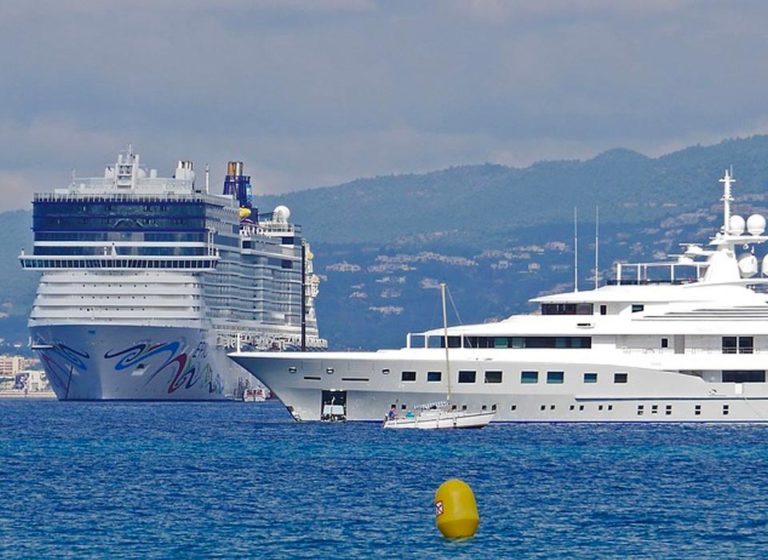 Cannes limo & transportation services yachting festival