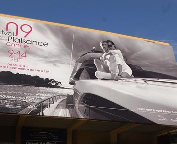 TFWA Cannes Chauffeur Service bg |