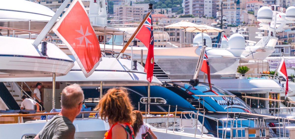 chauffeur monaco yacht show bg |