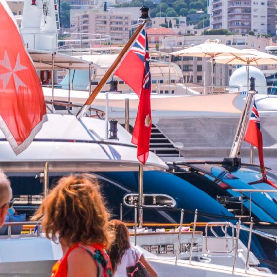 Chauffeur Monaco yacht show