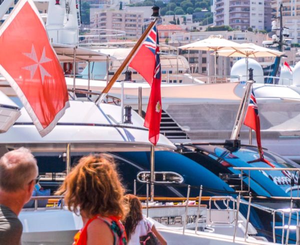 chauffeur monaco yacht show bg |