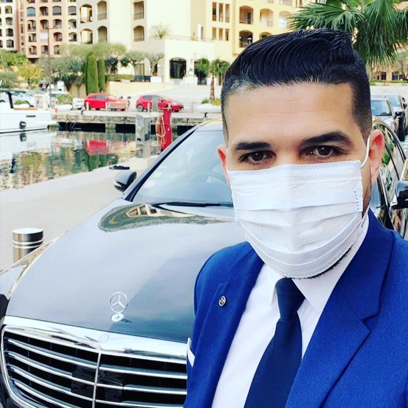 Chauffeur with Mask