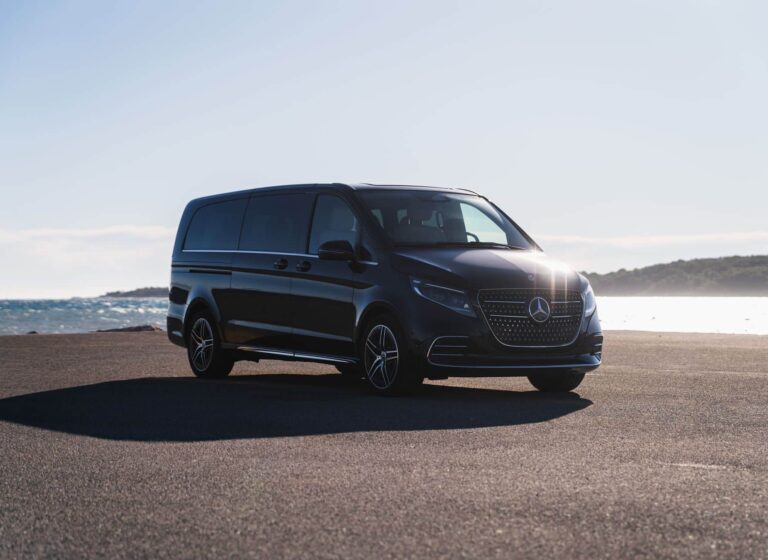 Wine, perfume and art: a chauffeured day from Cannes | Kingdom Limousines