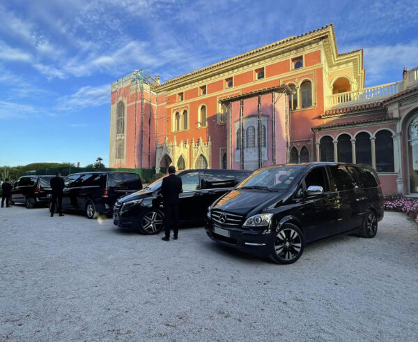 voiture avec chauffeur prive conciergerie de luxe 13 |