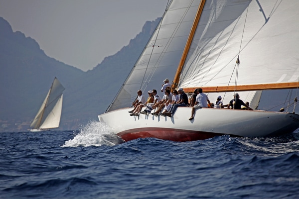 Zoom sur "les voiles de Saint-Tropez" : un événement incontournable