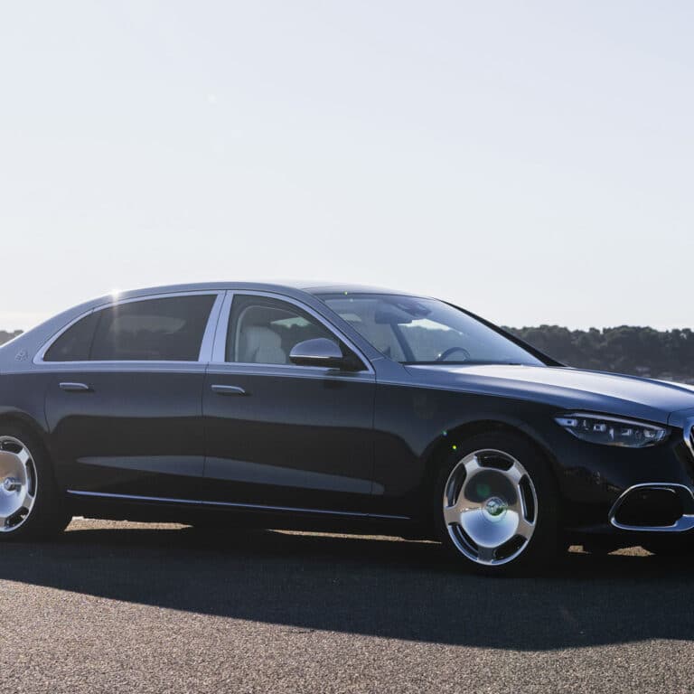 Mercedes‑Maybach S 580 e 4MATIC L | Chauffeur service | Kingdom Limousines