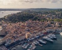 Visiting-the-port-of-Saint-Tropez