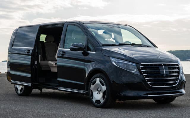Mercedes V Class EXCLUSIVE Chauffeur Service | Kingdom Limousines