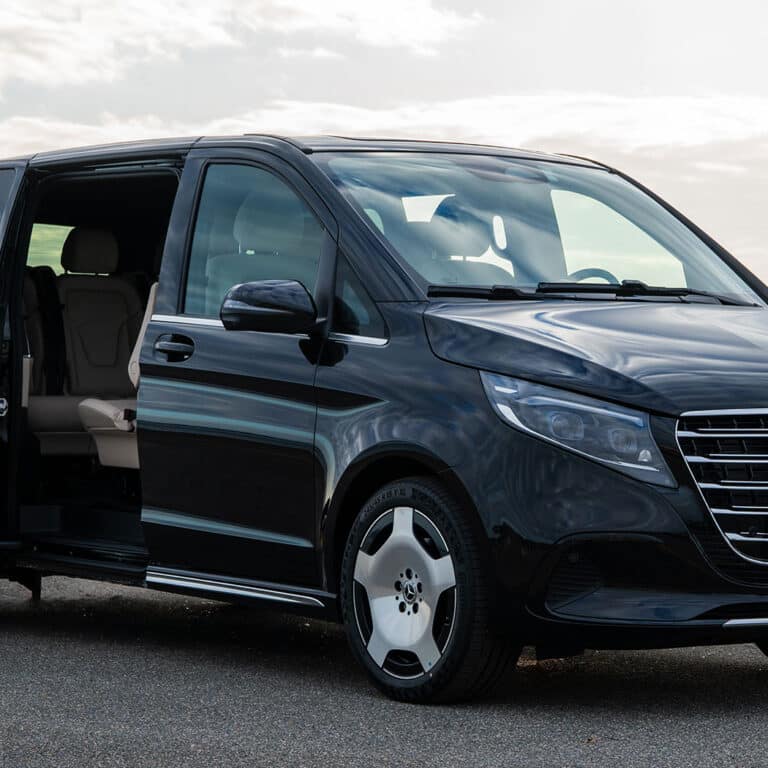Mercedes V Class EXCLUSIVE Chauffeur Service | Kingdom Limousines