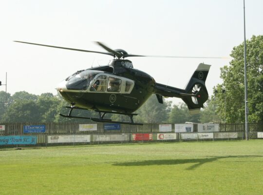 Visiting-the-French-Riviera-with-a-helicopter-transfer