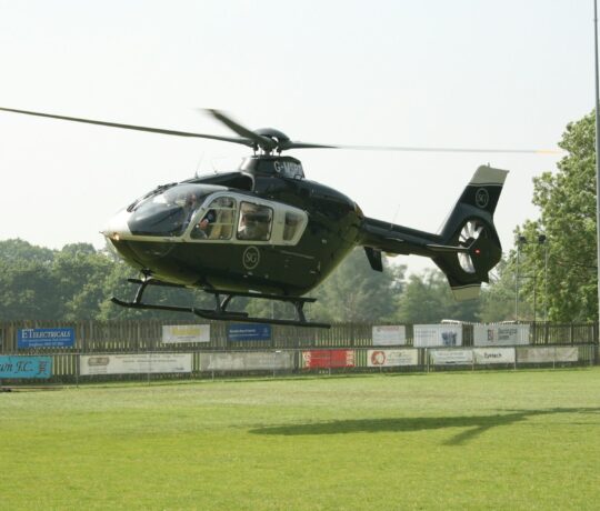 Visiting-the-French-Riviera-with-a-helicopter-transfer