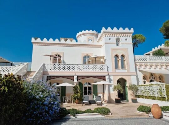 villa mauresque in Saint Raphael |