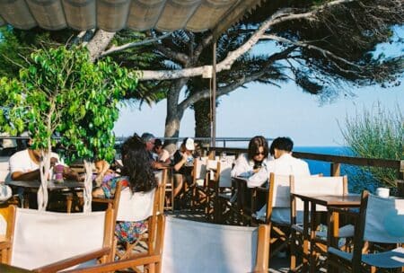 Cenar en el restaurante