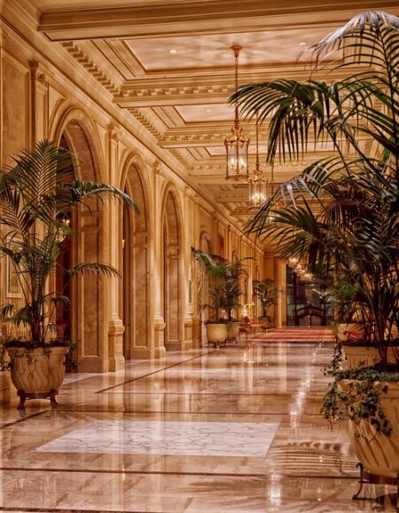 Arquitectura de los hoteles más legendarios de la Riviera francesa